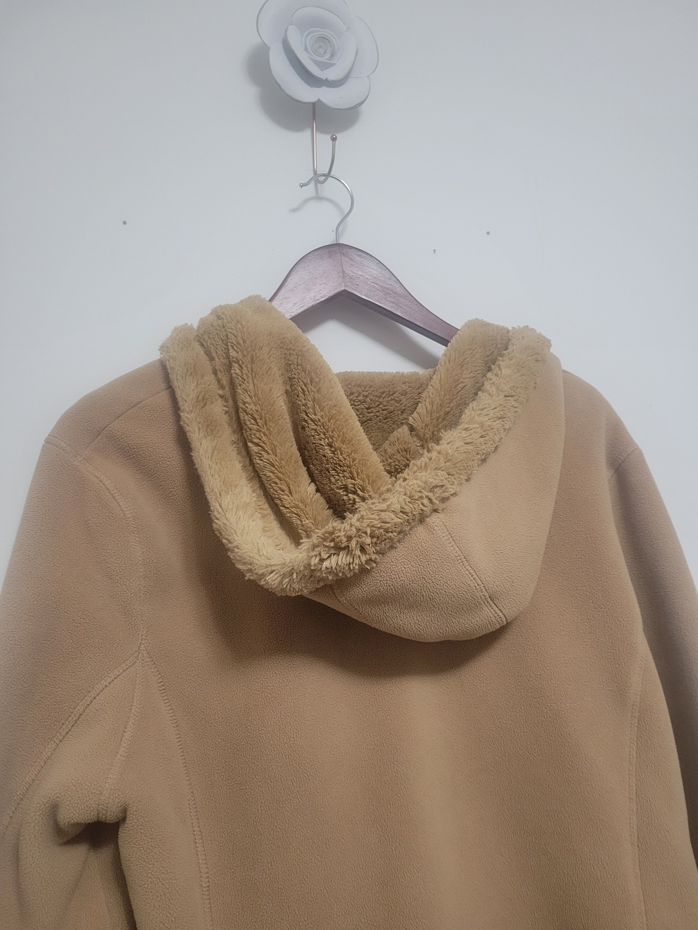 Green Tea- Cozy Sherpa-Lined Zip Hoodie in Light Taupe - Picture 5 of 8